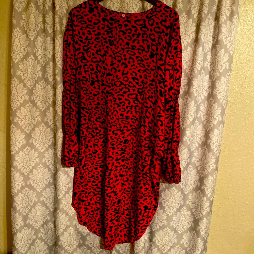 ❌SOLD❌Red Cheetah High-Low Shirt